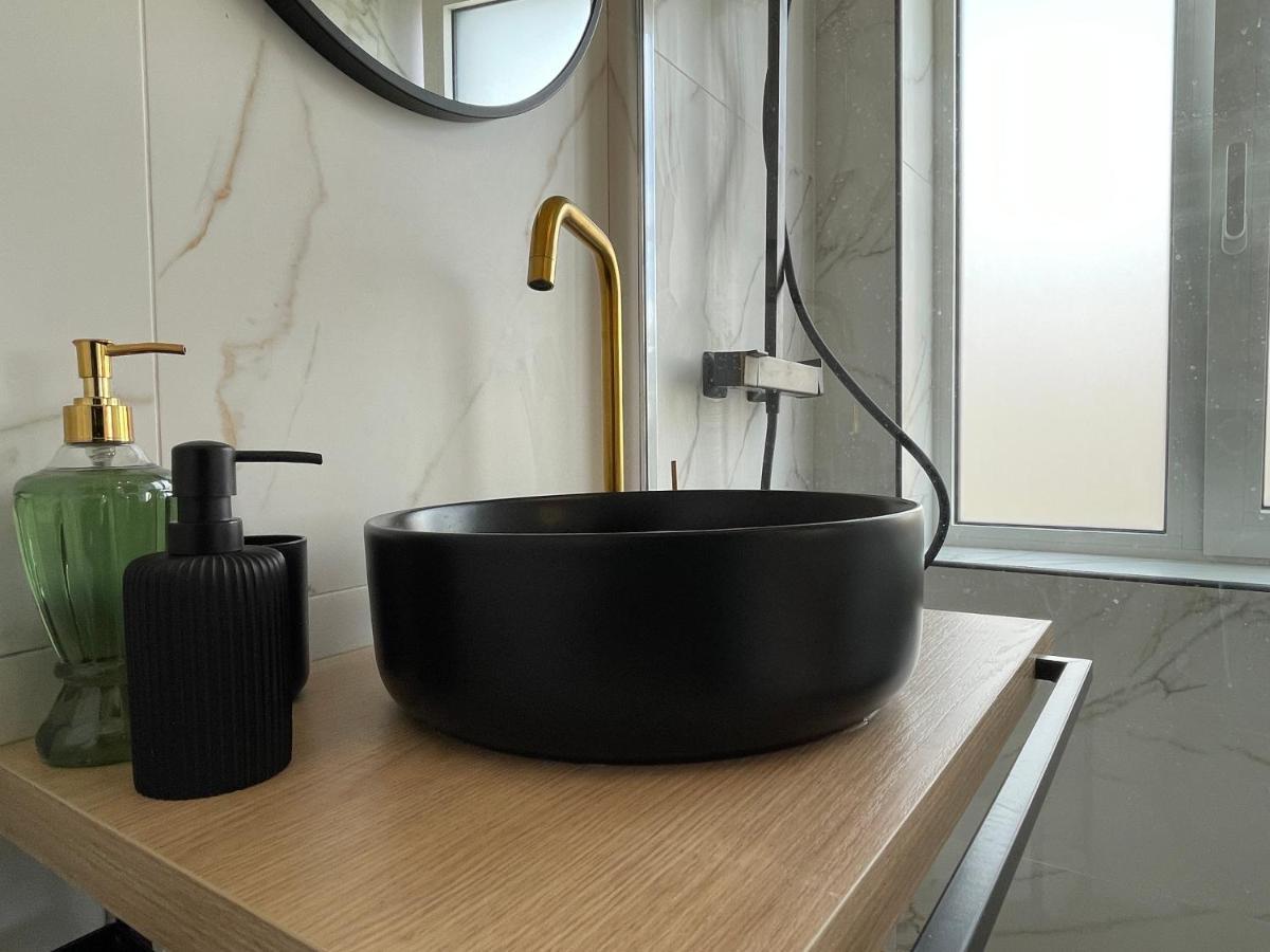 Cozy Apartment In Heart Athens Near Metro Fix 100M Εξωτερικό φωτογραφία