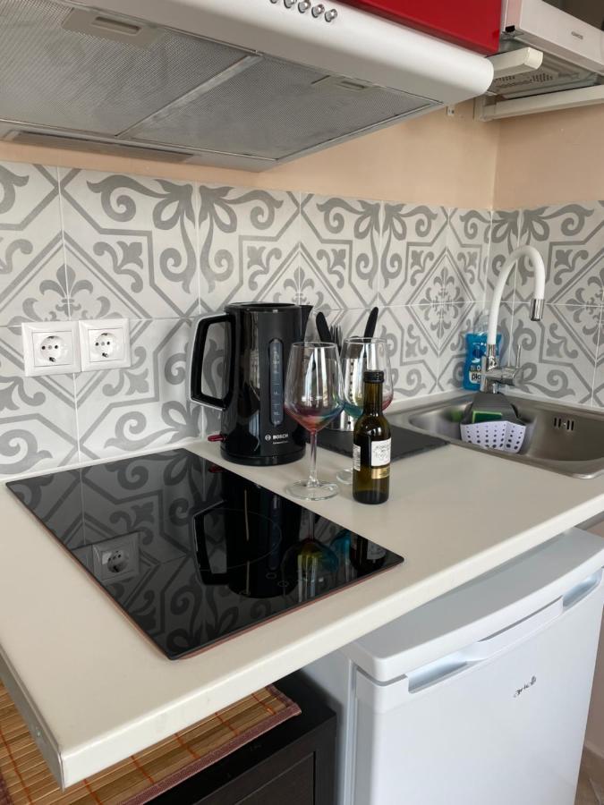 Cozy Apartment In Heart Athens Near Metro Fix 100M Εξωτερικό φωτογραφία