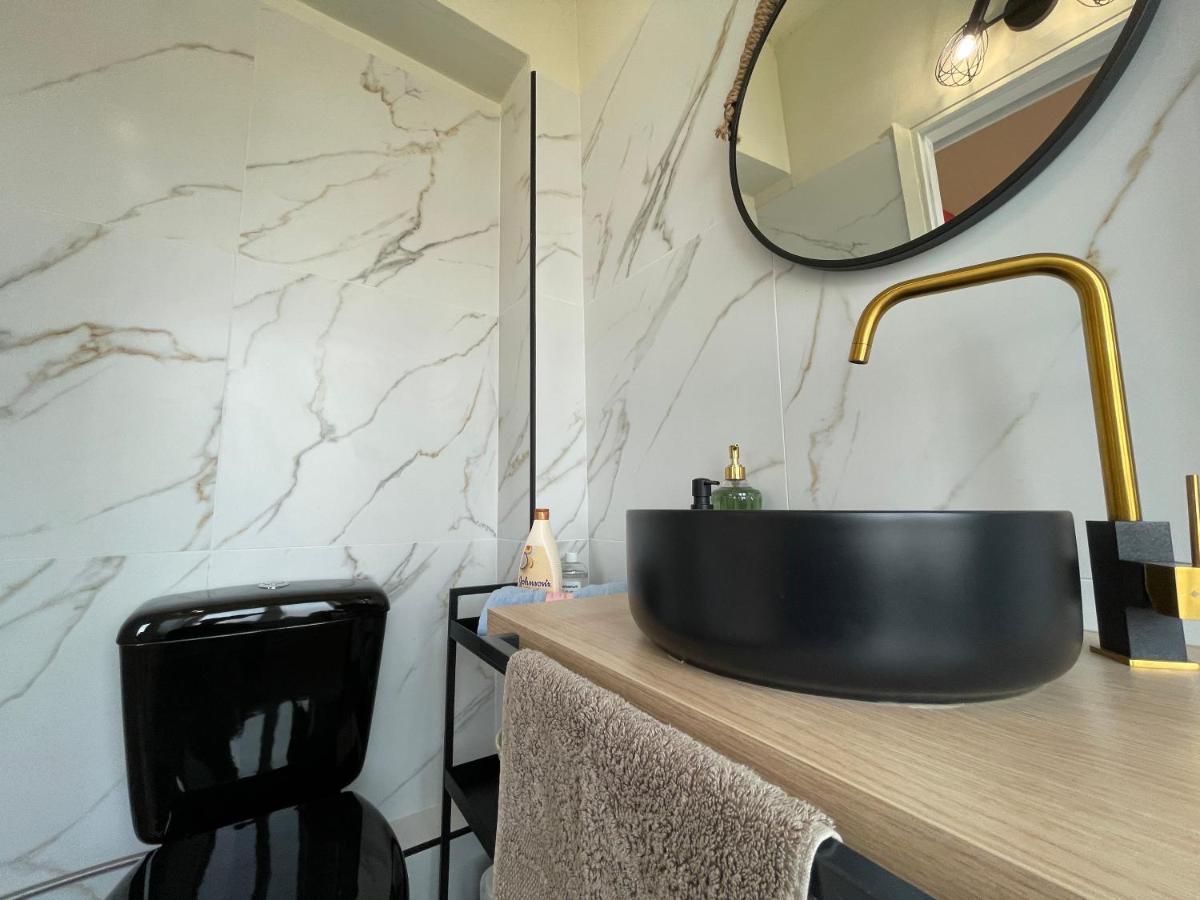 Cozy Apartment In Heart Athens Near Metro Fix 100M Εξωτερικό φωτογραφία