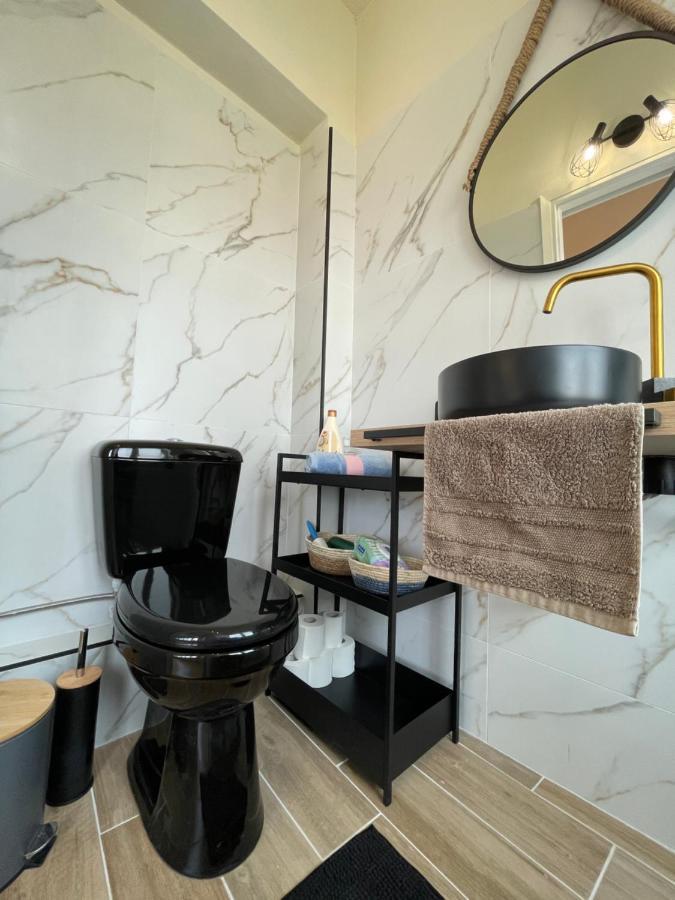 Cozy Apartment In Heart Athens Near Metro Fix 100M Εξωτερικό φωτογραφία