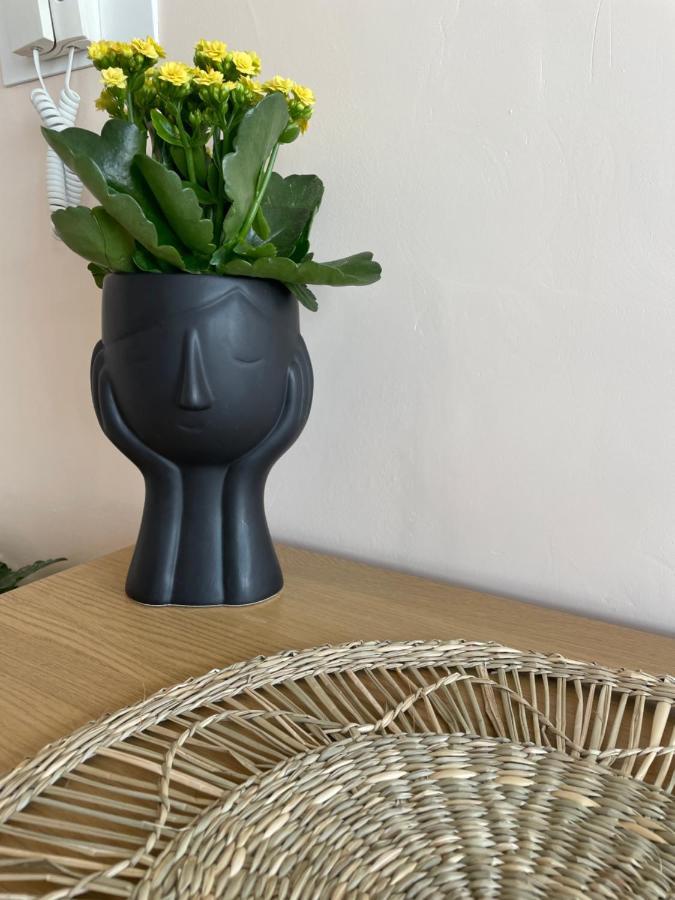 Cozy Apartment In Heart Athens Near Metro Fix 100M Εξωτερικό φωτογραφία